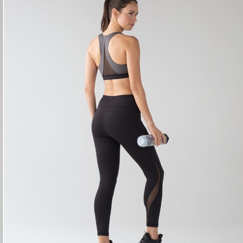 lululemon athletica Invigorate Bra Heathered Black Sz 8 - Picture 12 of 12